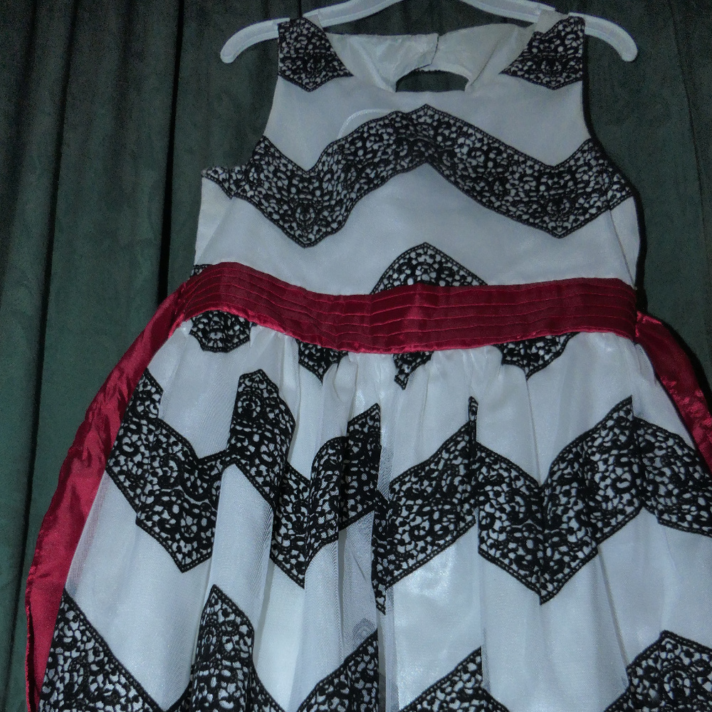 Girls Sleeveless Dress